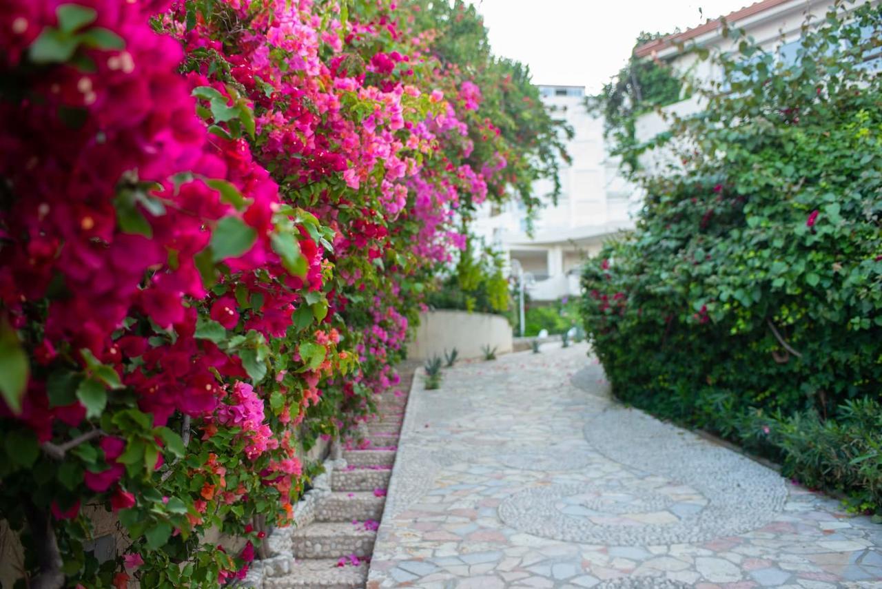 Bougainvill Sunset Villa Саранде Екстериор снимка